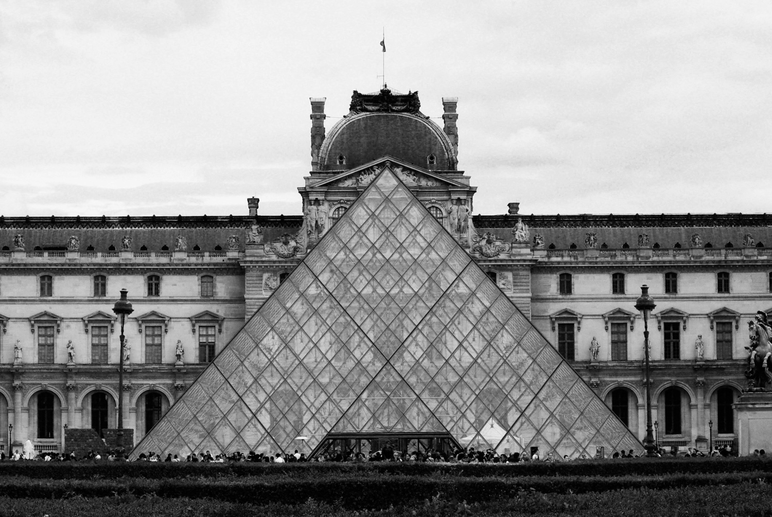 Pyramide du louvre